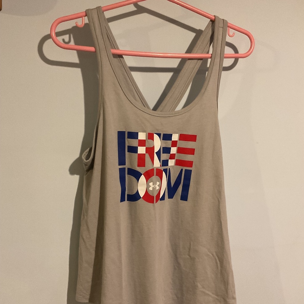 UNDER ARMOUR WOMENS FREEDOM TANK NWT XL